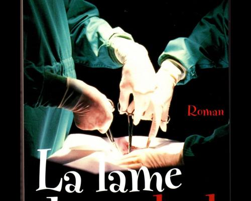 La lame du scalpel r