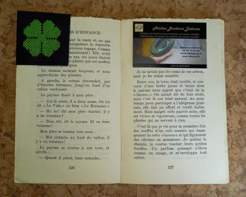 Marque page trefle 4 feuilles situation